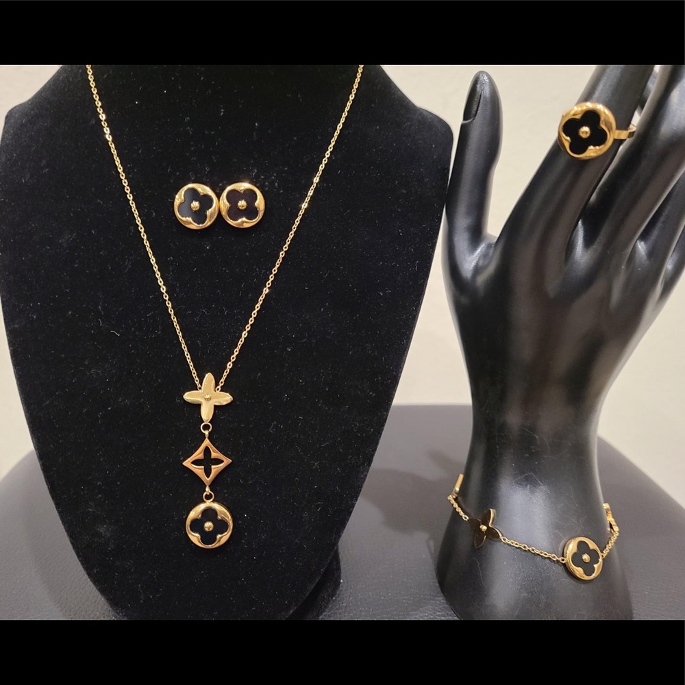 Blossom Inspired Jewelry set